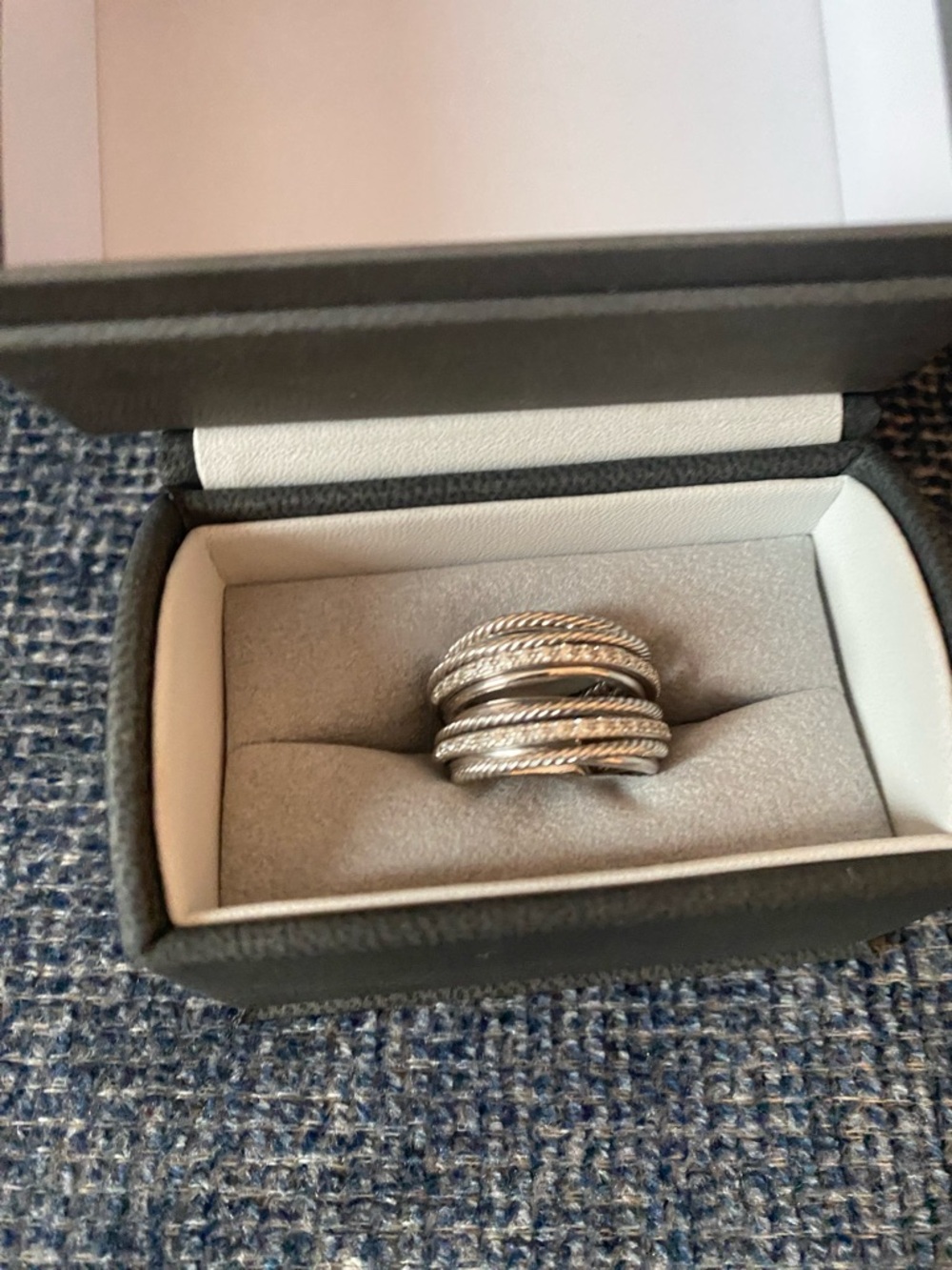 David Yurman
Crossover Wide Ring with Diamonds and Silver, 18mm - Picture 6 of 14